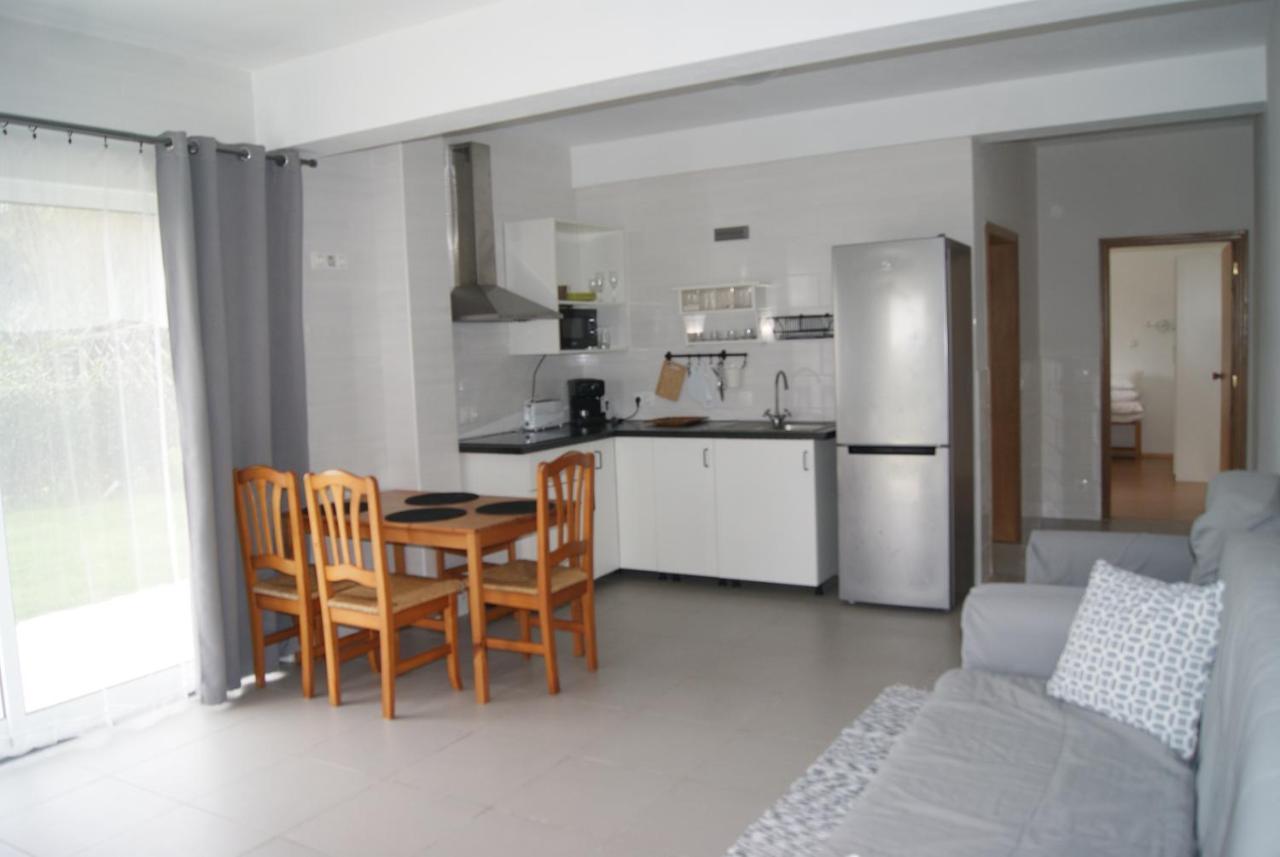 Apartamentos Praia Do Almoxarife Horta  Eksteriør billede