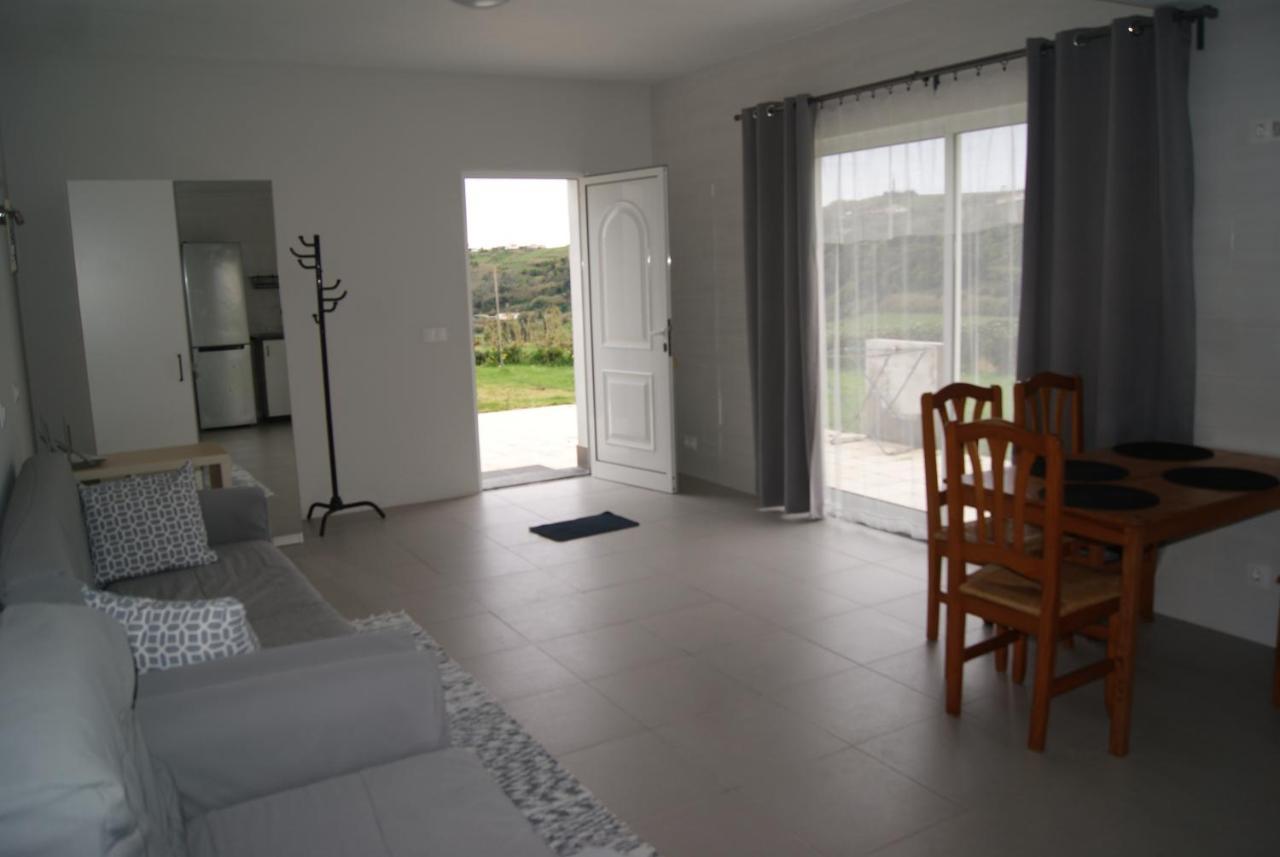 Apartamentos Praia Do Almoxarife Horta  Eksteriør billede